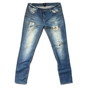2b bebe Jeans Women's Size 31 Medium Dark Wash Ripped Lace Detailing Denim
